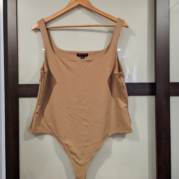 Banana Republic Tank Bodysuit - Picture 4 of 5